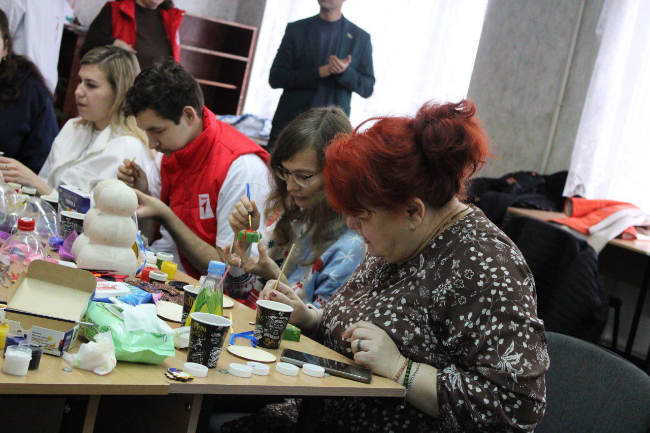 Спортивная инфраструктура ДНР: комплекс в Мариуполе и адаптивный зал в Донецке. Дайджест за 29 ноября