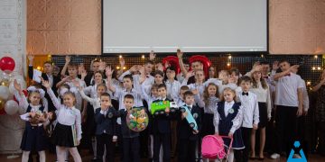 Место, где тебя любят: Школа, пережившая две войны