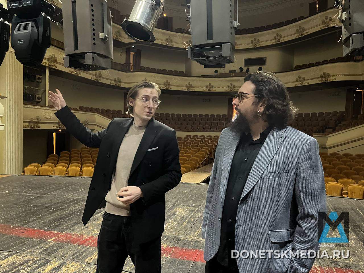 Создание спектакля «Трактирщица» в Донецке: от эскизов до премьеры