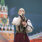 «Многонациональный Донбасс» покорил сердца: легендарный ансамбль дал большой сольный концерт в Донецке «Многонациональный Донбасс» покорил сердца: легендарный ансамбль дал большой сольный концерт в Донецке