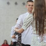 Место, где тебя любят: Школа, пережившая две войны Место, где тебя любят: Школа, пережившая две войны