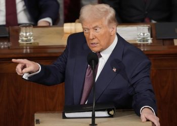 Старым союзам конец, Вашингтон меняет правила игры. Гренландию и Украину принесут в жертву новому миропорядку?