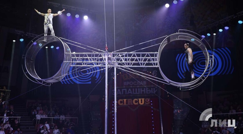 Возрождение культурной жизни в Мариуполе, триумф на «Синей птице» и исполнение заветных желаний. Дайджест за 28 декабря