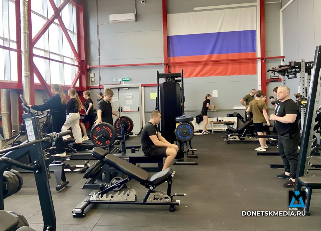 Сохраняя детство: помощь семьям в непростых условиях