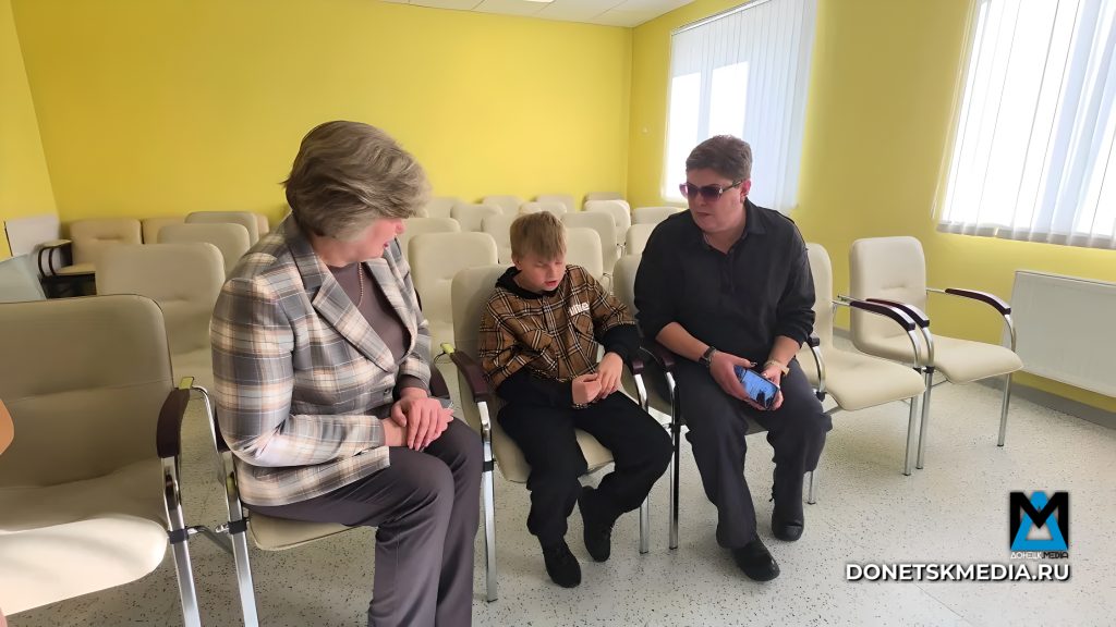 Сохраняя детство: помощь семьям в непростых условиях