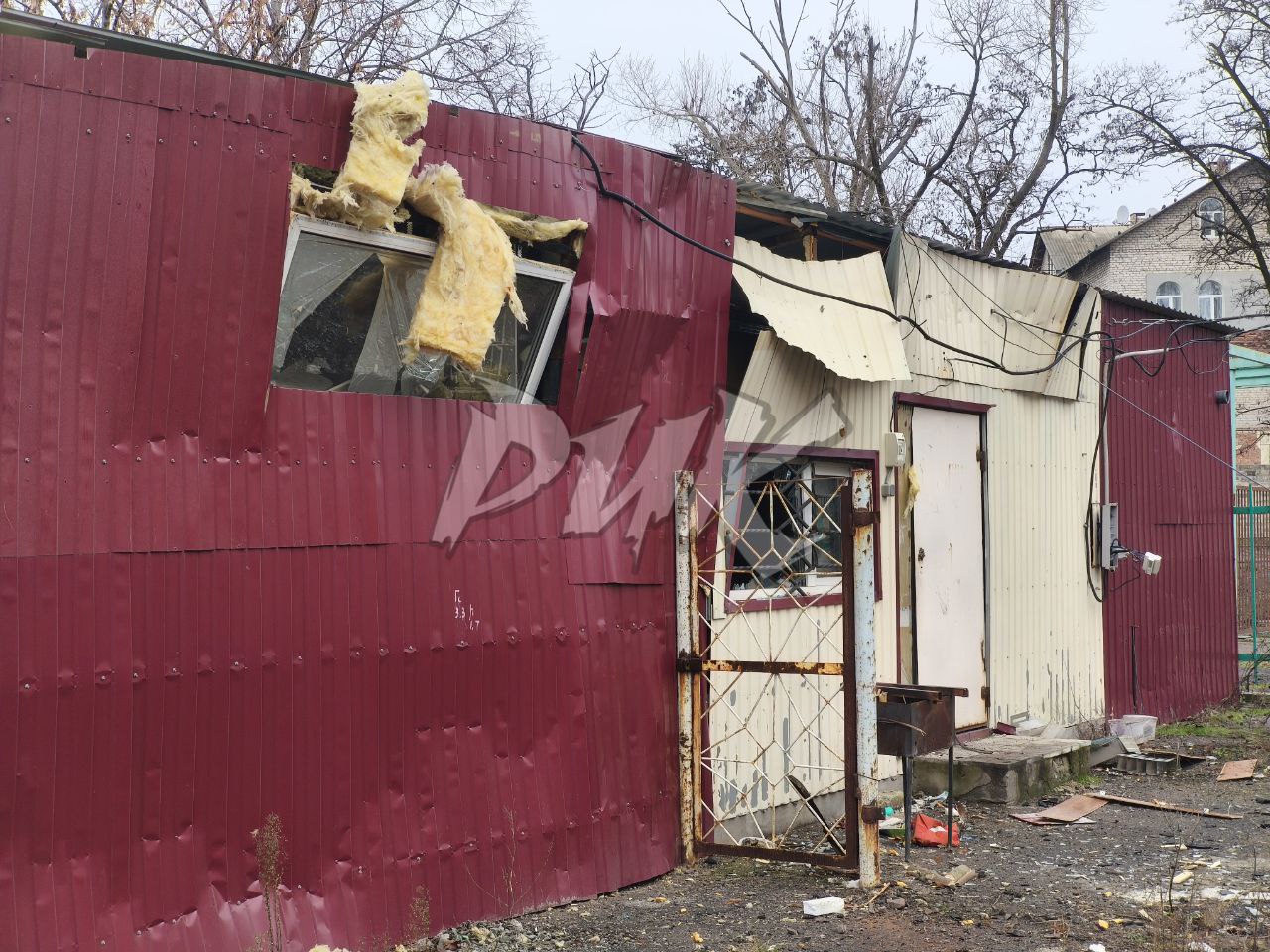 Появились кадры последствия обстрела завода им. Кирова в Горловке Появились кадры последствия обстрела завода им. Кирова в Горловке