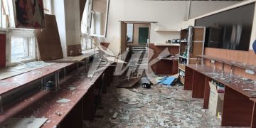 Появились кадры последствия обстрела завода им. Кирова в Горловке