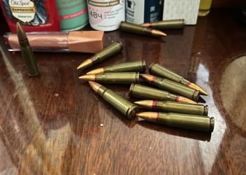 В Донецке нашли мини-арсенал, тротил и наркотики у обычного горожанина