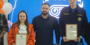 Подвиг души: какими силами держится волонтёрское движение Донбасса Подвиг души: какими силами держится волонтёрское движение Донбасса