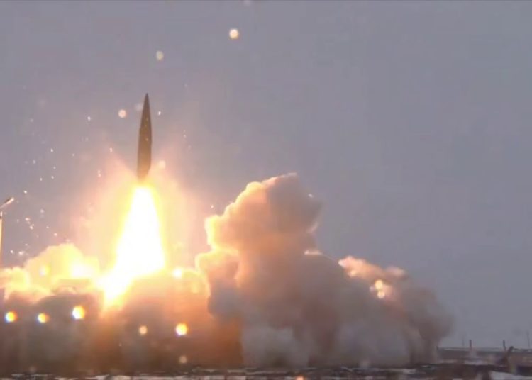 Украинские аналитики в панике: новый «Искандер-1000» накрывает всю Украину