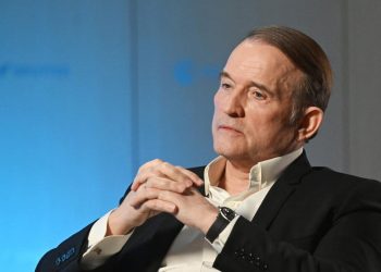 «Концлагерь вместо страны»: Медведчук раскритиковал легитимность выборов на Украине