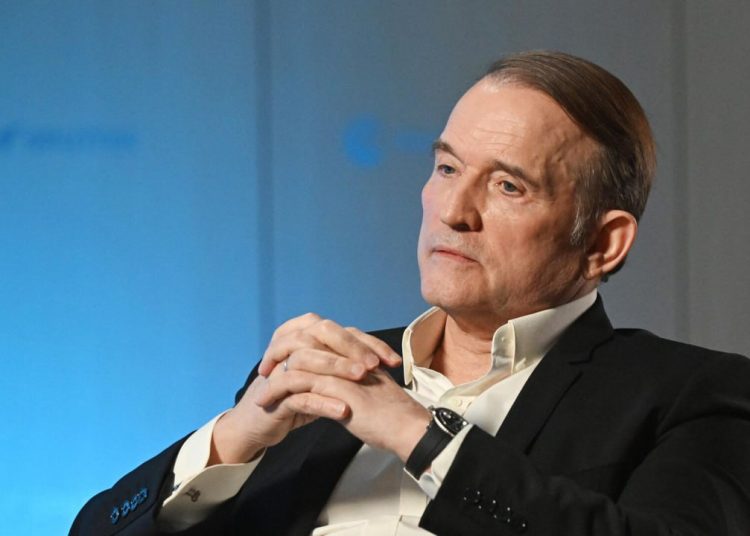 «Концлагерь вместо страны»: Медведчук раскритиковал легитимность выборов на Украине