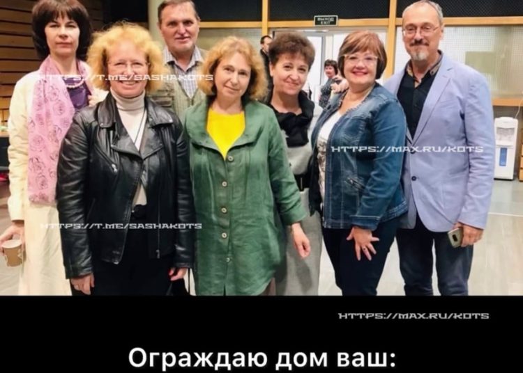 До 10 лет за "молитву": в Петербурге задержаны 70 сектантов, молившихся за Зеленского До 10 лет за «молитву»: в Петербурге задержаны 70 сектантов, молившихся за Зеленского