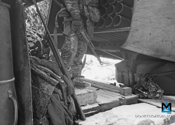 Штурмовики «Центра» выбивают врага из Новопавловки и Ивановки Штурмовики «Центра» выбивают врага из Новопавловки и Ивановки