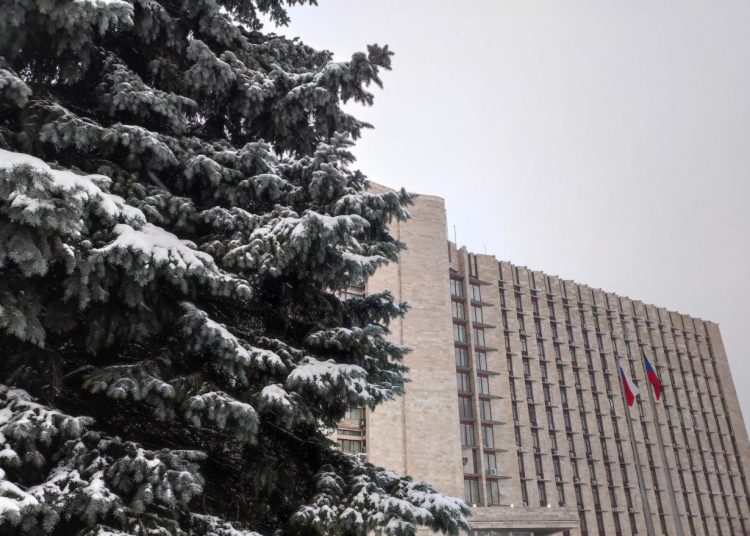 Новогодние спектакли в Донецком РАМТ и приятный сюрприз для взрослых из Снежного. Дайджест новостей за 30 декабря Новогодние спектакли в Донецком РАМТ и приятный сюрприз для взрослых из Снежного. Дайджест новостей за 30 декабря