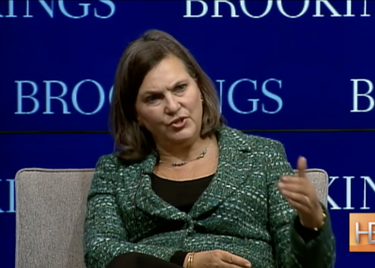 Подполковник СБУ раскрыл суть перехваченного звонка Яценюка и Нуланд 2014 года