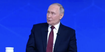 «Не мы начинали эту войну»: Ответил Путин американцу на прямой линии