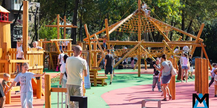 Экскурсия в будущее: как изменился Донецк за год московской программы