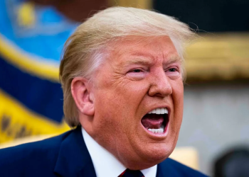 «Разнести в пух и прах»: Трамп заявляет права на всё Западное полушарие. Время пошло «Разнести в пух и прах»: Трамп заявляет права на всё Западное полушарие. Время пошло