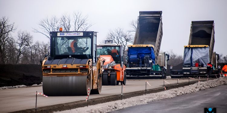 Рекордные показатели: в ДНР вдвое перевыполнили план по ремонту дорог