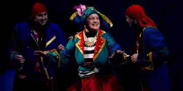 Ремонт дорог и крыш, а также рождественское тепло. Дайджест за 8 января