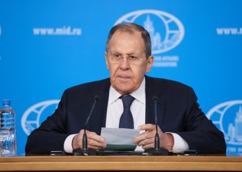 Сергей Лавров: Европа всерьез готовится к войне с Россией, а США нарушают международное право