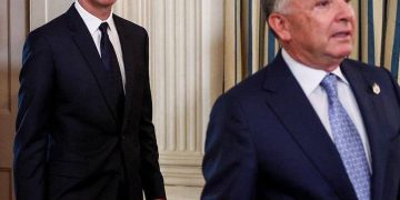 Парижский «междусобойчик» для спасения Зеленского: Запад обсуждают ввод войск в Украину