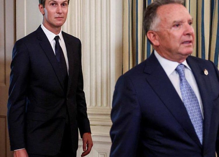 Парижский "междусобойчик" для спасения Зеленского: Запад обсуждают ввод войск в Украину Парижский «междусобойчик» для спасения Зеленского: Запад обсуждают ввод войск в Украину