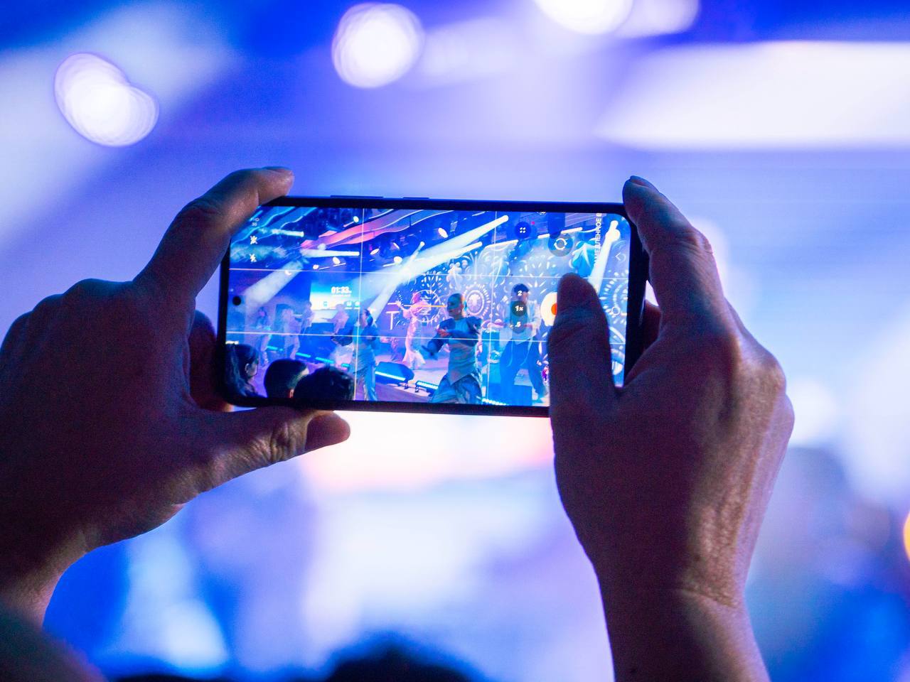 В Донецке открылся крупнейший центр молодёжи «30/09», построенный Москвой