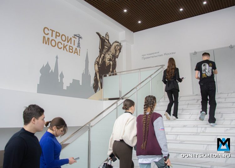 В Донецке состоялся долгожданный запуск самого масштабного в России молодёжного центра «30/09»