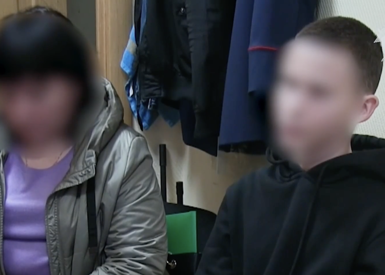 Подростка приговорили к 7 годам колонии за подготовку поджога здания Минобороны перед Днем Победы