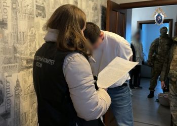 Фиктивные браки и доверенности: раскрыта схема хищения выплат у бойцов СВО в Хабаровском крае