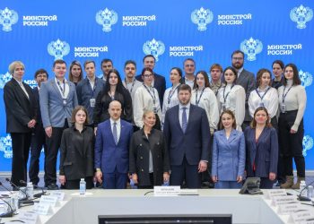 Молодые архитекторы ДНР научатся строить города будущего в Москве Молодые архитекторы ДНР научатся строить города будущего в Москве