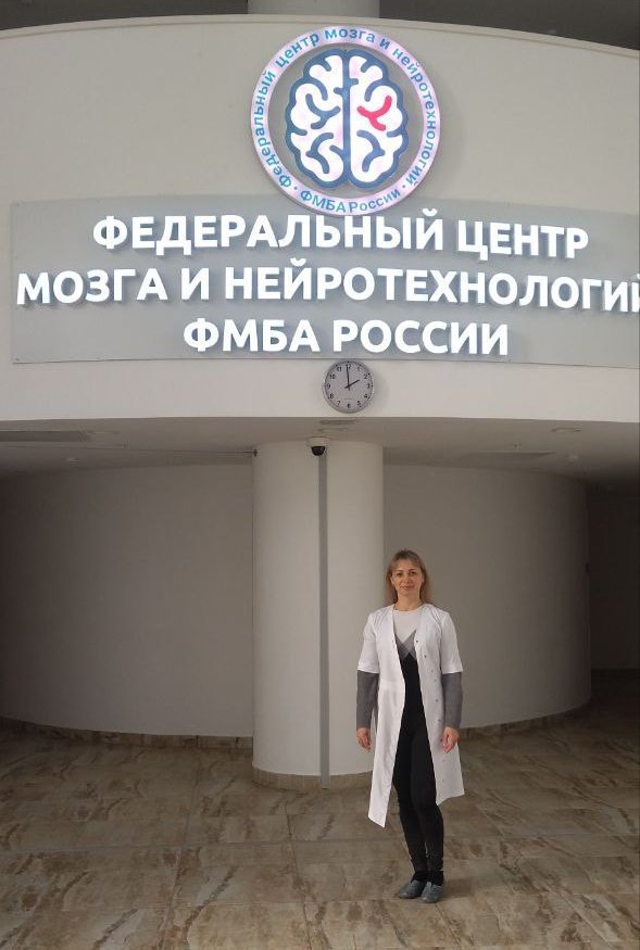 Тельманово станет городом, врачи совершили чудо, а в Донецке дали рок-концерт на балалайке. Дайджест за 13 февраля