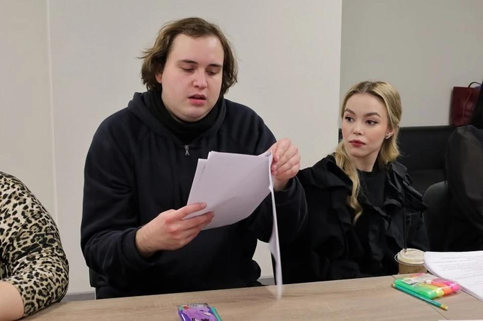 Конгресс «Дороги Донбасса - 2026», новый цифровой парк в Горловке и премьера в Драмтеатре Мариуполя. Дайджест за 18 февраля