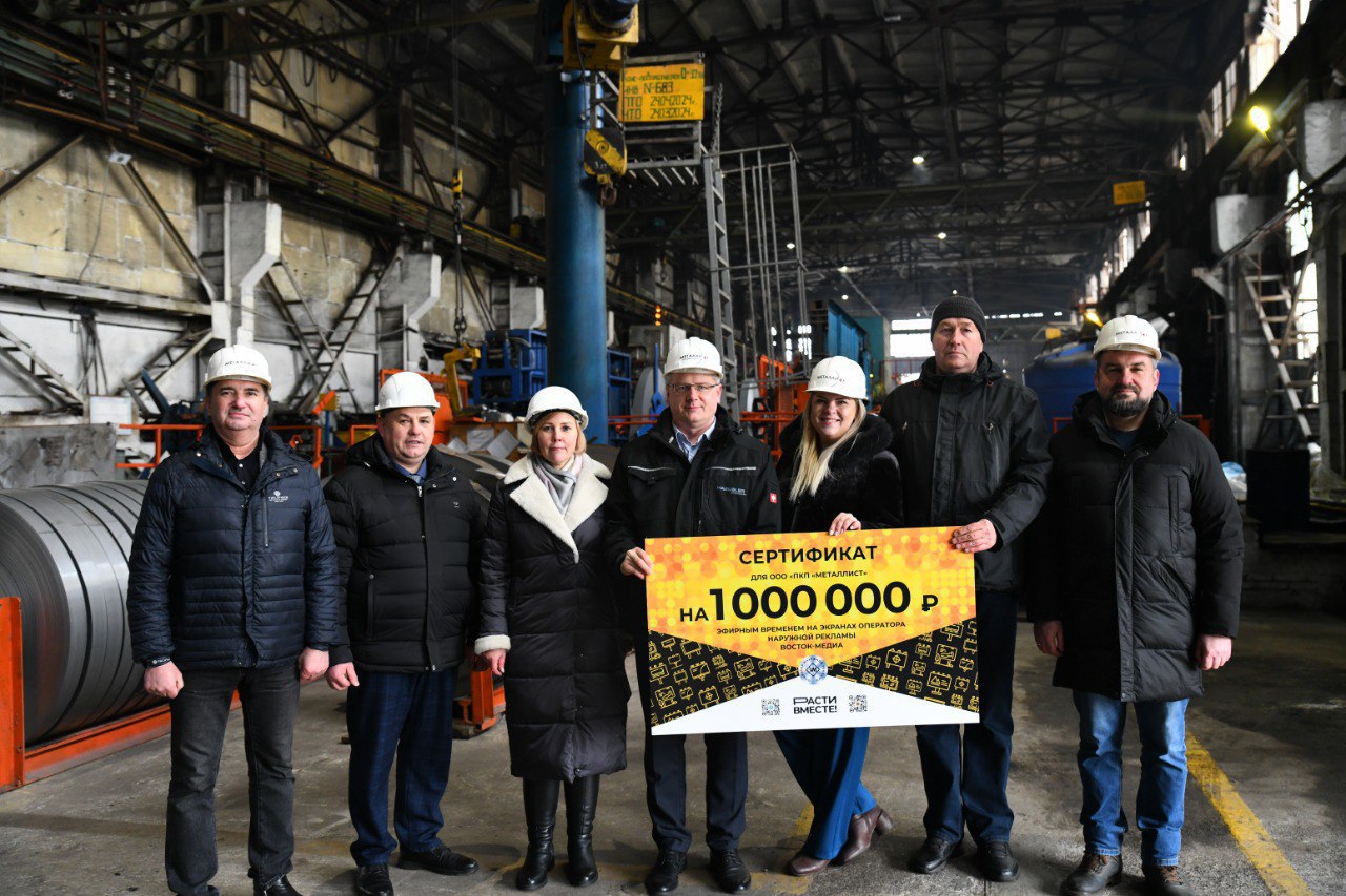 Бублики, пряники и хороводы - города ДНР проводили зиму на широкую Масленицу. Дайджест за 22 февраля