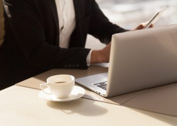 Твое право: Как переоформить инвалидность родственника, чтобы сохранить право на пенсию и найти эвакуированных близких Твое право: Как переоформить инвалидность родственника, чтобы сохранить право на пенсию и найти эвакуированных близких