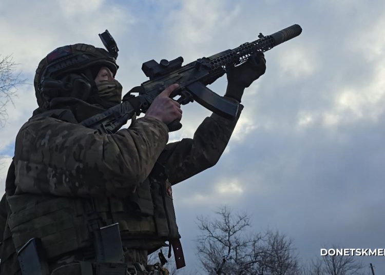 Группировке войск «Центр» сдались в плен трое украинских боевиков с Днепропетровского направления