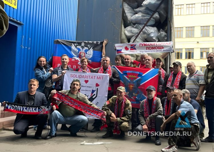 «Москва-Донбасс»: Волонтёры из столицы отправили почти 2 тысячи тонн гуманитарной помощи Донецку и Луганску