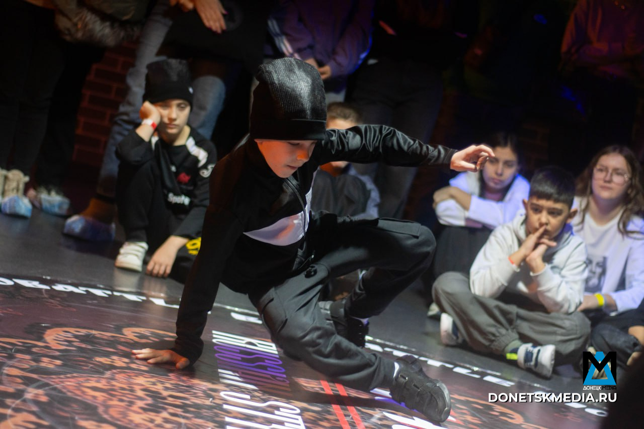 Биобаттл в Донецке: наши дети не в подвалах, а в танцевальной битве! Биобаттл в Донецке: наши дети не в подвалах, а в танцевальной битве!