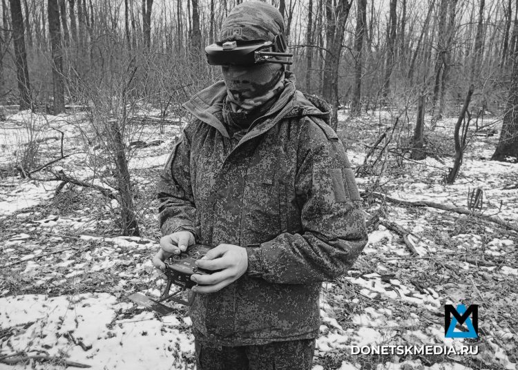 «Центр» жмёт: ВС РФ сокрушили оборону врага в Гришино под Красноармейском «Центр» жмёт: ВС РФ сокрушили оборону врага в Гришино под Красноармейском