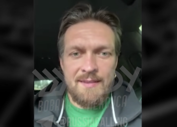 Боксер Александр Усик допустил участие в выборах президента Украины Боксер Александр Усик допустил участие в выборах президента Украины