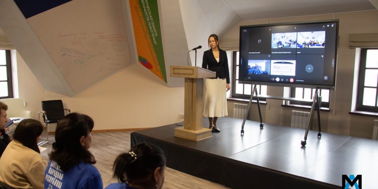 «Сила русского слова велика»: по всей стране пишут диктант «Россия – семья семей»