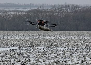 Четверть Константиновки взята, оборона ВСУ рушится под Часовым Яром, Дробышево зачищено: хроники денацификации Украины