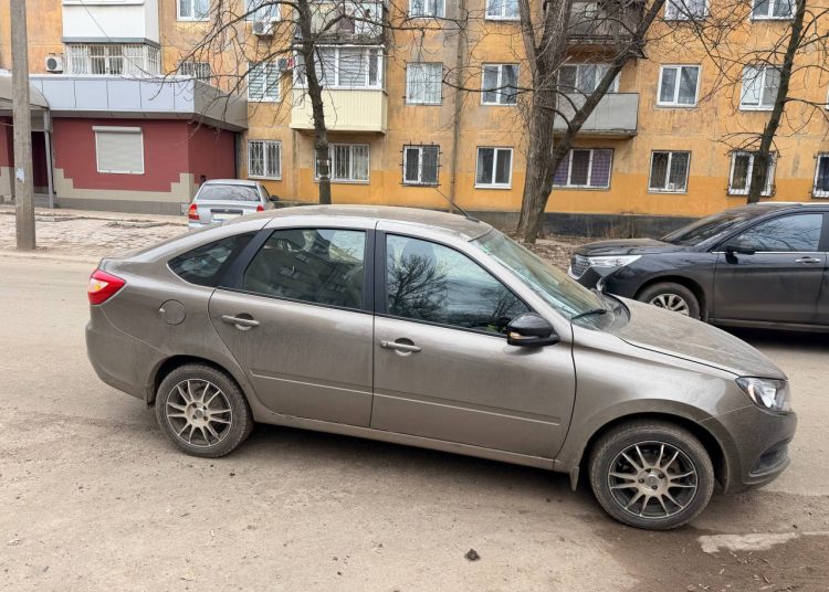 В Донецке 26-летний водитель сбил 13-летнего школьника вне пешеходного перехода