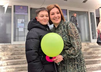 Поезда на Москву, беби-бум в Мариупольской зоопарке и новые автобусы. Дайджест за 6 марта