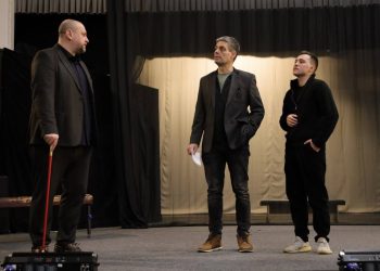 От енота-верхолаза в Макеевке до «Мастера и Маргариты» в Мариуполе. Дайджест за 9 марта