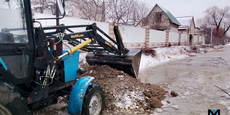 Большая вода: паводок на севере ЛНР парализовал жизнь в десятках населённых пунктов
