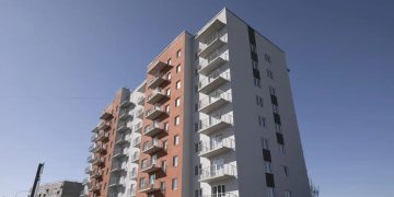 Четвертая годовщина освобождения Волновахи, возрождение горловского «Стирола» и встреча со скрипачем Лундстремом в Донецке. Дайджест за 11 марта