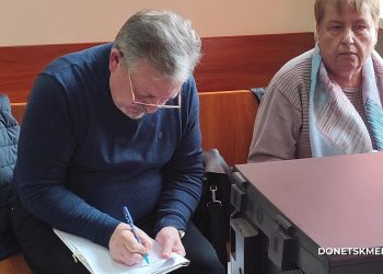 Маски сорваны: в отношении бывшего директора луганского театра кукол возбуждено новое уголовное дело